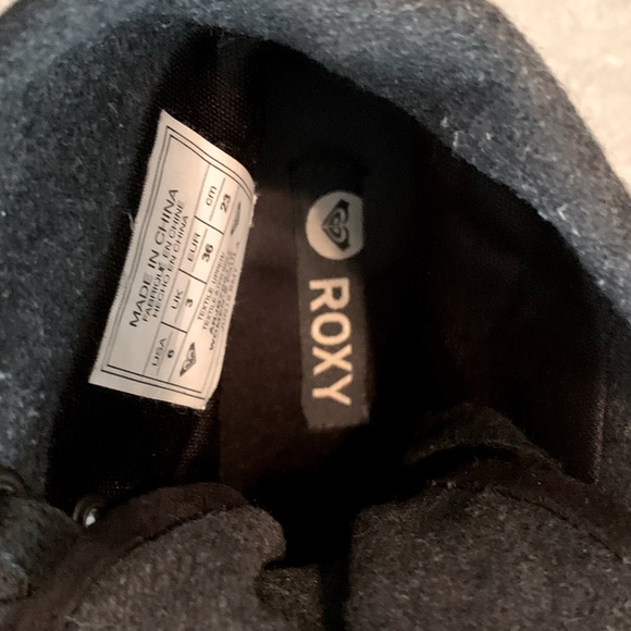 Roxy booties, secret wedge, cuff ankle. Minimal wear. EUC. - Picture 5 of 6